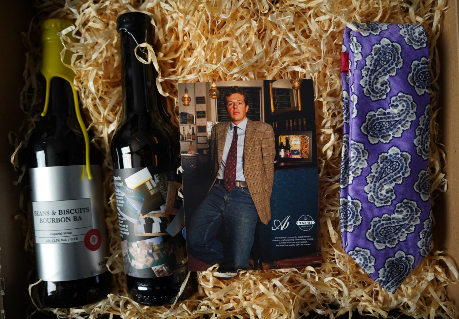 Gift box: Eton Purple Paisley Print Silk Tie