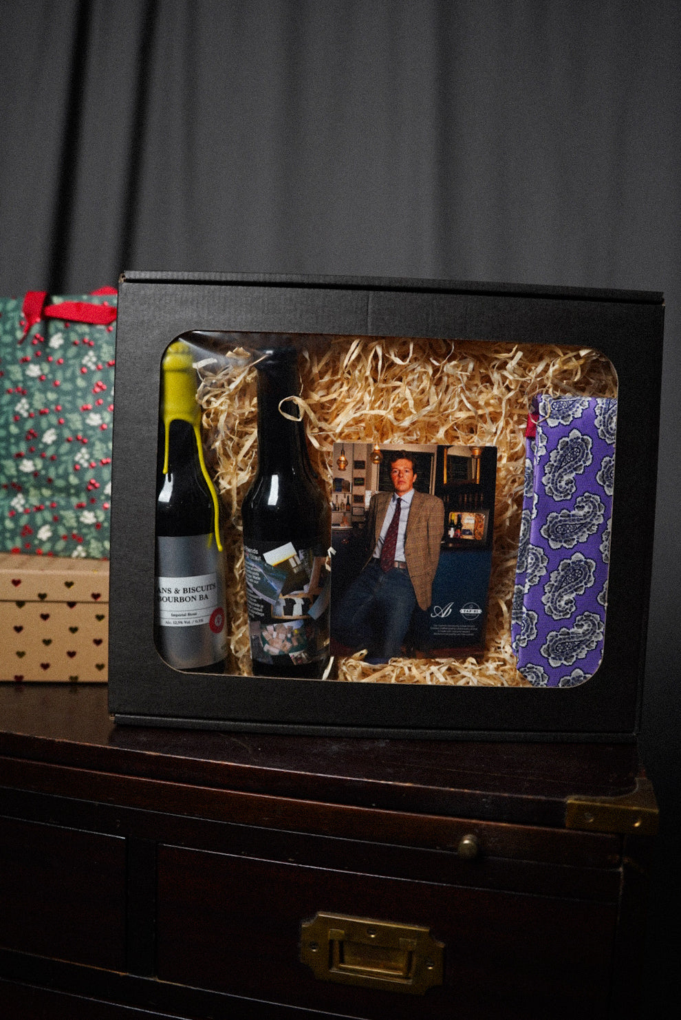 Gift box: Eton Purple Paisley Print Silk Tie