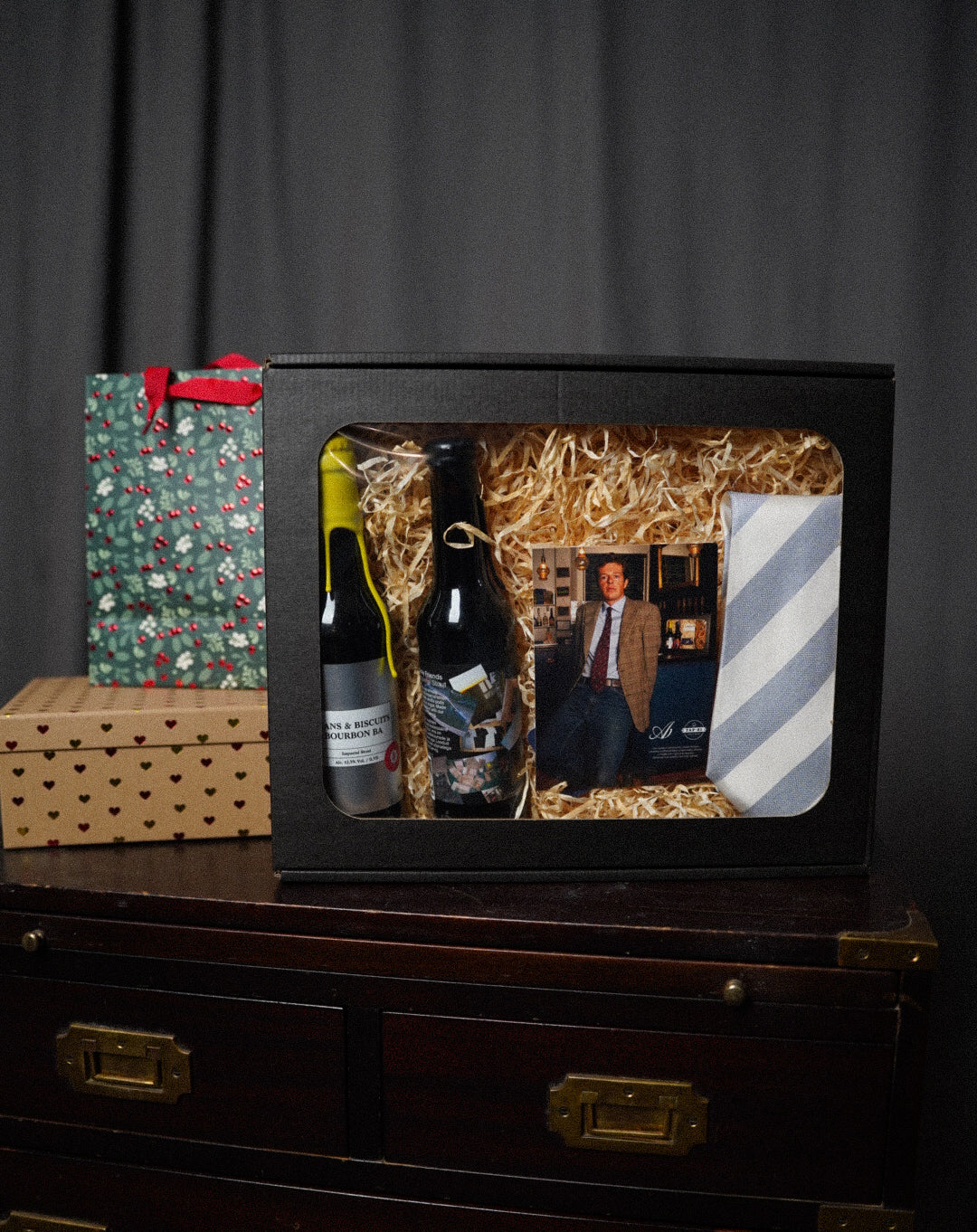 Gift box: Pal Zileri Lightblue and Creme Striped Silk Tie