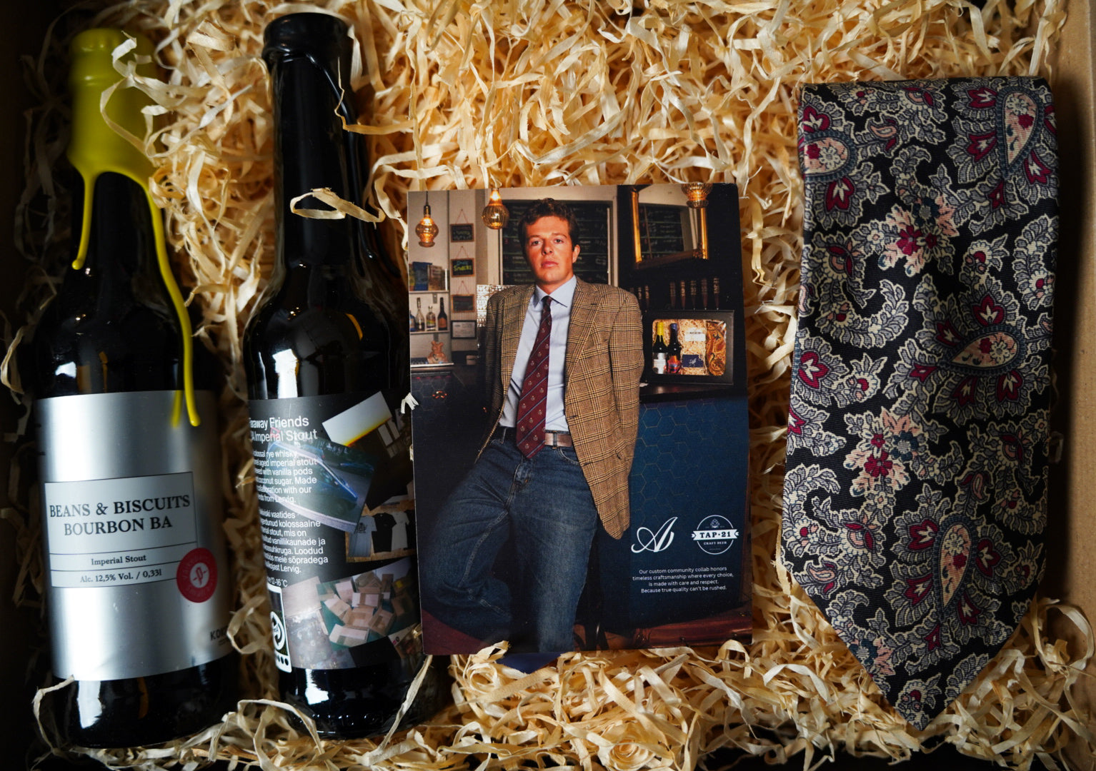 Gift box: Dickens of London Black and Grey Flower Print Silk Tie